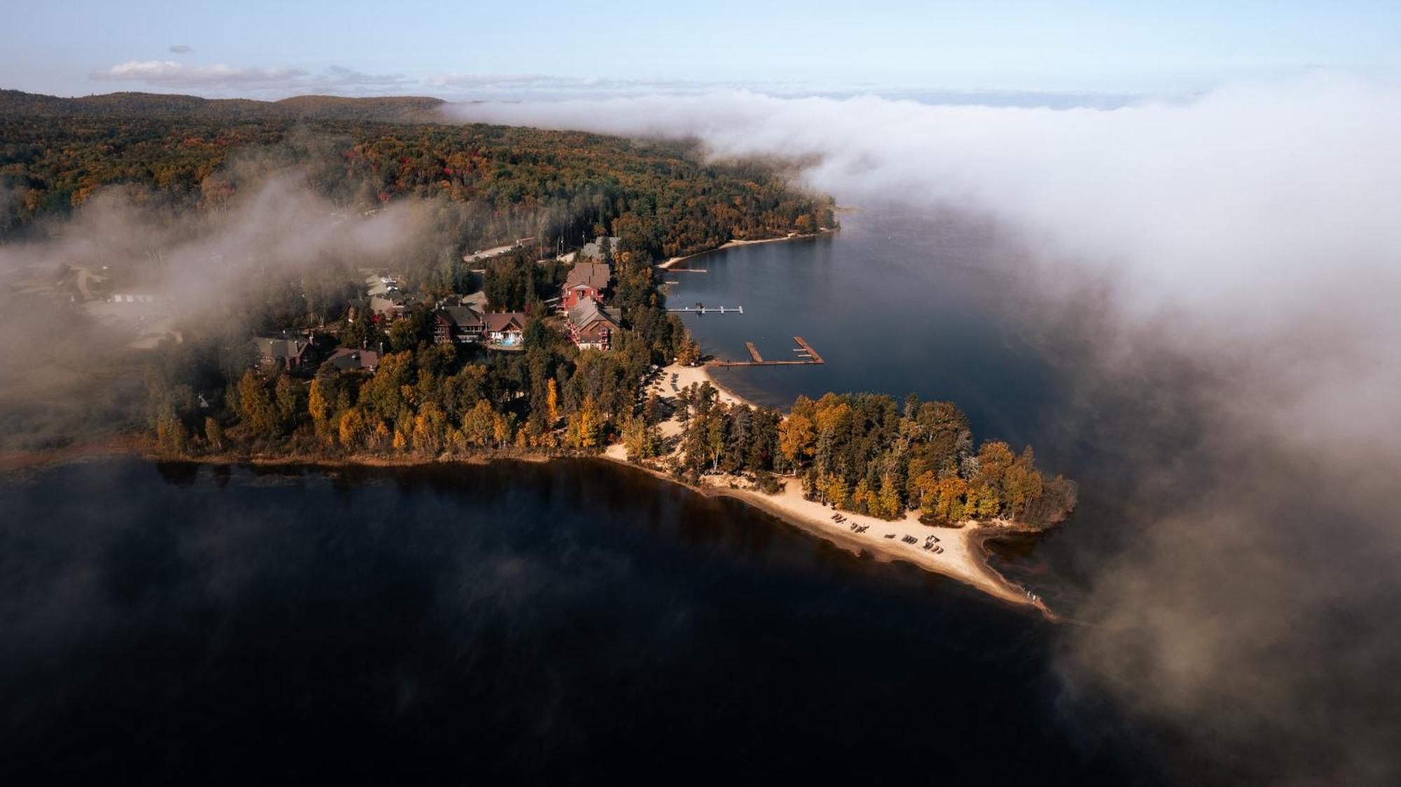 Auberge du Lac Taureau Saint-Michel Exterior foto